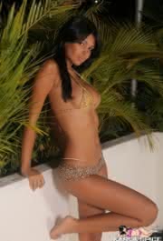 model-avatar