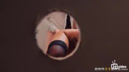 Thumb 12