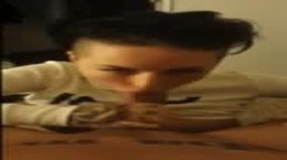 Thumb 12