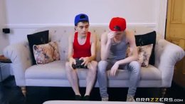Jordi fucks friend's mom