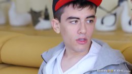Thumb 1