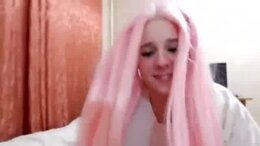 Flexible cutie jerks off with her feet and sucks at the same time
