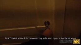 HUNT4K&period; Thiefs busty girlfriend fucked by homeowner who returned too early