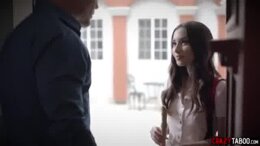 Teen mistress refuses to end affair with cheating man